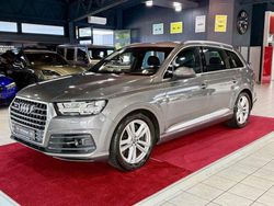 Grau Gebraucht 2017 Audi SQ7 Sport SUV | 31.990 € (Guter Preis)