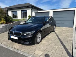 Schwarz Gebraucht 2019 BMW 320 Kombi | 20.000 € (Teuer)