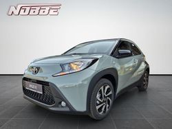 Grau Gebraucht 2025 Toyota Aygo X SUV | 18.980 € (Etwas zu teuer)
