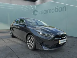 Schwarz Gebraucht 2023 Kia Ceed Spirit Limousine | 26.290 € (Fairer Preis)