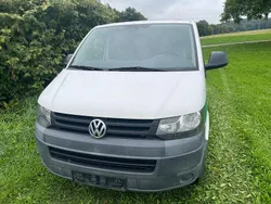 Weiß Gebraucht 2010 VW T5 Van | 3.500 €