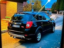 Schwarz Gebraucht 2006 Chevrolet Captiva SUV | 1.450 € (Fairer Preis)