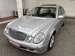 Brillantsilber metalliclack Gebraucht 2003 Mercedes E320 Limousine | 5.900 € (Fairer Preis)