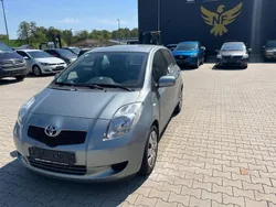 Silber Gebraucht 2006 Toyota Yaris Sol Kleinwagen | 2.490 € (Guter Preis)