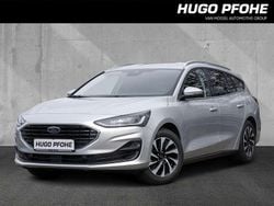 Moondust silver metallic Gebraucht 2024 Ford Focus Titanium Kombi | 21.190 € (Superpreis)