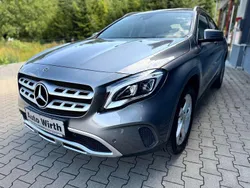 Mountaingrau Gebraucht 2018 Mercedes GLA200 Urban SUV | 20.900 € (Fairer Preis)