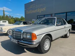 Silber Gebraucht 1978 Mercedes 230 Coupé | 9.000 €