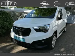 Jade weiss/arktis weiss Gebraucht 2021 Opel Combo Edition Van / Kleinbus | 14.590 € (Fairer Preis)