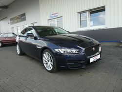 Blau Gebraucht 2018 Jaguar XE Portfolio Limousine | 24.900 € (Fairer Preis)