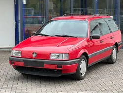 Rot Gebraucht 1990 VW Passat Kombi | 3.950 €