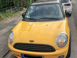 Gelb Gebraucht 2008 Mini Cooper Kleinwagen | 2.999 €