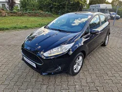 Schwarz Gebraucht 2016 Ford Fiesta Celebration Kleinwagen | 8.950 € (Etwas zu teuer)