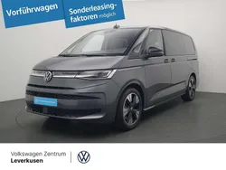 Schwarz Gebraucht 2024 VW T7 Edition Van | 74.480 €