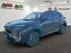 Marlingrau Neu 2025 Toyota Yaris Cross SUV | 30.490 €