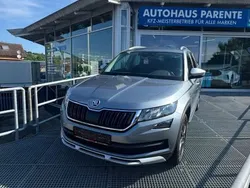 Grau Gebraucht 2021 Skoda Kodiaq Scout 4x4 SUV | 31.990 € (Fairer Preis)