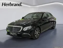 Unilack schwarz Gebraucht 2020 Mercedes E200 Exclusive Limousine | 30.490 € (Guter Preis)