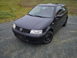 Schwarz Gebraucht 2001 VW Polo Kleinwagen | 1.750 € (Etwas zu teuer)