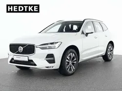 Weiß Gebraucht 2022 Volvo XC60 Momentum SUV | 38.990 € (Superpreis)