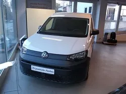 Candyweiß Gebraucht 2024 VW Caddy Van / Kleinbus | 29.950 € (Fairer Preis)