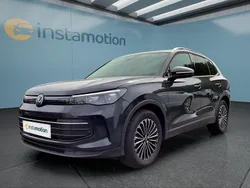 Grau Gebraucht 2024 VW Tiguan SUV | 31.549 € (Superpreis)