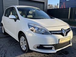 Weiß Gebraucht 2014 Renault Scénic III Initiale Paris Van / Kleinbus | 8.470 € (Etwas zu teuer)