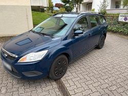 Blau Gebraucht 2008 Ford Focus Kombi | 3.950 € (Etwas zu teuer)