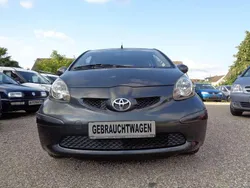 Grau Gebraucht 2006 Toyota Aygo Cool Kleinwagen | 2.200 € (Etwas zu teuer)