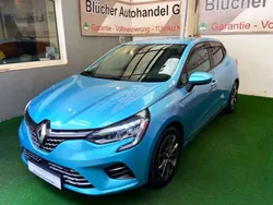 Celadon blue (metallic) Gebraucht 2019 Renault Clio V Experience Limousine | 11.950 € (Fairer Preis)