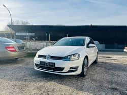 Weiß Gebraucht 2013 VW Golf Highline Limousine | 9.900 € (Fairer Preis)