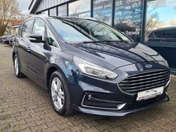 Blau Gebraucht 2022 Ford S-MAX Titanium Van / Kleinbus | 15.990 € (Superpreis)