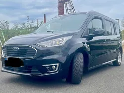 Schwarz Gebraucht 2018 Ford Tourneo Connect Trend Van / Kleinbus | 18.299 € (Etwas zu teuer)