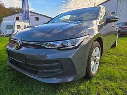 Delfingrau Gebraucht 2025 VW Golf VIII Life Kombi | 24.990 € (Guter Preis)