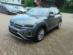 Grau Gebraucht 2023 VW T-Roc Style SUV | 22.590 € (Superpreis)
