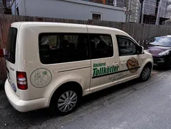 Gelb Gebraucht 2015 VW Caddy Maxi Comfortline Van / Kleinbus | 6.500 €