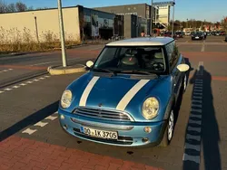 Blau Gebraucht 2006 Mini Cooper Kleinwagen | 2.600 € (Guter Preis)