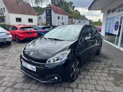Schwarz Gebraucht 2018 Peugeot 208 Allure GT-Line Kleinwagen | 9.900 € (Fairer Preis)