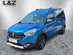 Blau Gebraucht 2017 Dacia Dokker Celebration Van | 12.980 € (Etwas zu teuer)