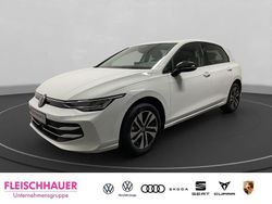 Weiss Neu 2025 VW Golf Limousine | 32.890 € (Superpreis)