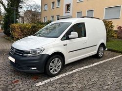 Weiß Gebraucht 2016 VW Caddy Van / Kleinbus | 11.400 € (Etwas zu teuer)