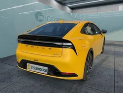 Gelb Gebraucht 2024 Toyota Prius Kleinwagen | 35.699 € (Guter Preis)