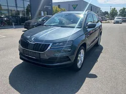 Quarzgrau metallic Gebraucht 2018 Skoda Karoq Style SUV | 16.890 € (Fairer Preis)