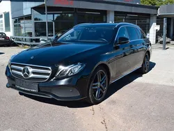 Schwarz Gebraucht 2018 Mercedes E220 Kombi | 15.998 € (Guter Preis)