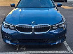 Blau Gebraucht 2020 BMW 320 Advantage Limousine | 28.800 € (Etwas zu teuer)
