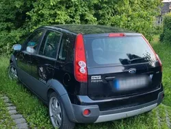 Schwarz Gebraucht 2007 Ford Fiesta Ambiente Kleinwagen | 1.950 € (Fairer Preis)