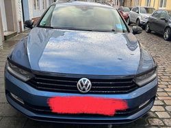 Blau Gebraucht 2015 VW Passat Kombi | 14.500 € (Fairer Preis)