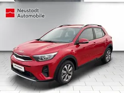 Rot Gebraucht 2023 Kia Stonic Vision SUV | 19.980 € (Fairer Preis)