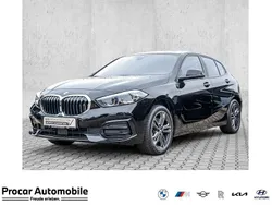Schwarz Gebraucht 2022 BMW 118 Sport Line Kleinwagen | 22.940 € (Fairer Preis)