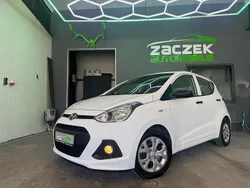 Weiß Gebraucht 2015 Hyundai i10 Kleinwagen | 8.999 €