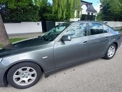 Grau Gebraucht 2005 BMW 523 Limousine | 3.400 €