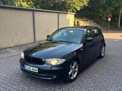 Schwarz Gebraucht 2011 BMW 118 Kleinwagen | 3.000 € (Guter Preis)